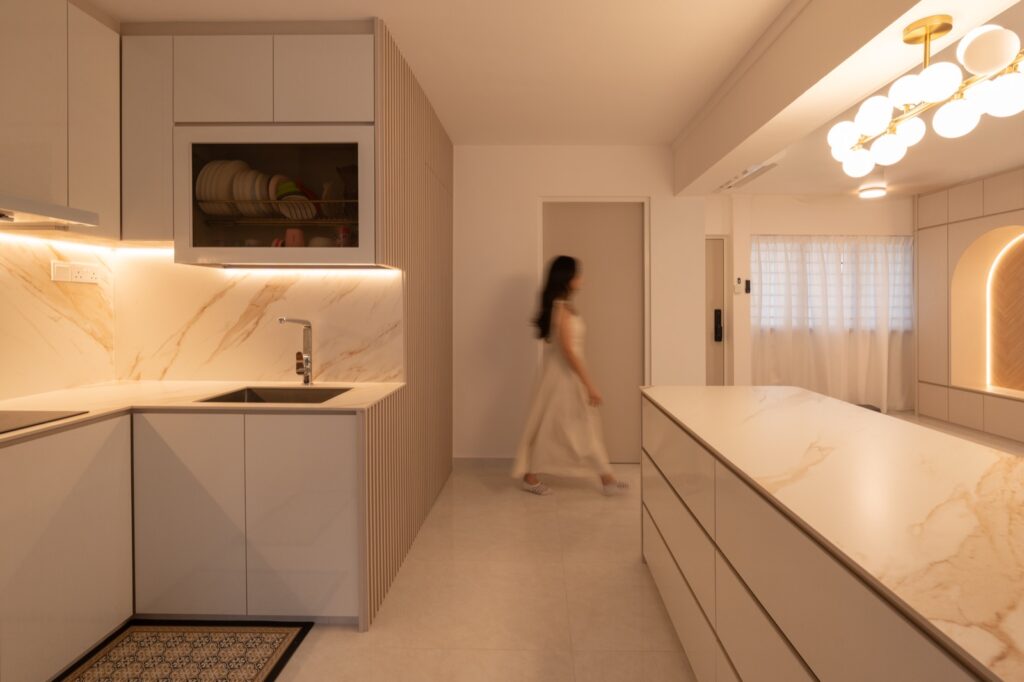 520 Serangoon North Ave 4 — Maisonette interior design by Dots N Tots Singapore