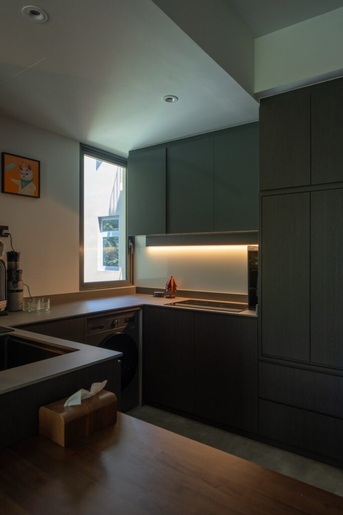 Palm Isles — HDB 4 Room interior design by Dots N Tots Singapore