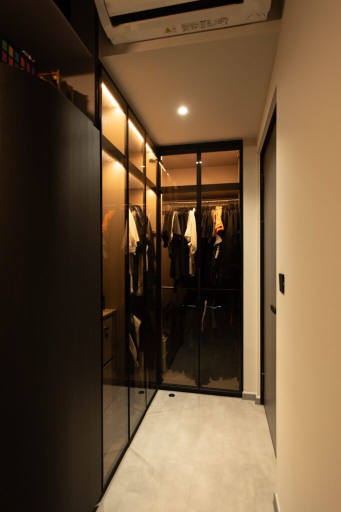 Palm Isles — HDB 4 Room interior design by Dots N Tots Singapore