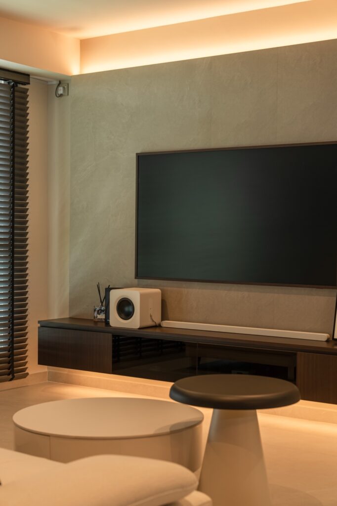 Skyline II @ Bukit Batok — HDB 5 Room interior design by Dots N Tots Singapore